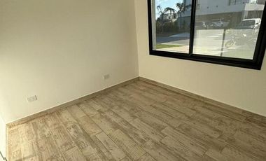 CASA EN VENTA  - 4AMB C/ PILETA - LAGOS DE CANNING 1 - CANNING