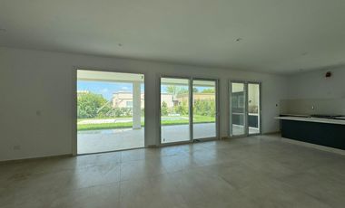 Casa en  Venta San Ramon - Pilar del Este