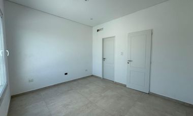 Casa en  Venta San Ramon - Pilar del Este