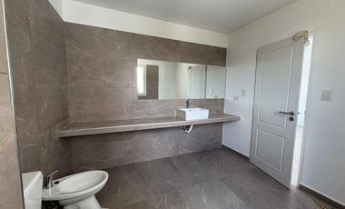 Casa en  Venta San Ramon - Pilar del Este