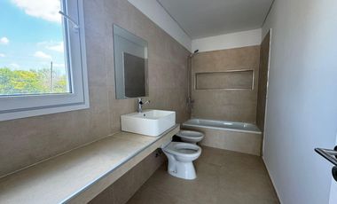 Casa en  Venta San Ramon - Pilar del Este