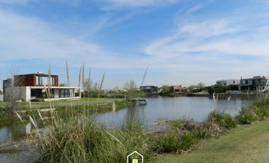 VENTA, TERRENO AL AGUA, EL CANTON, PUERTOS LOTE AL 300