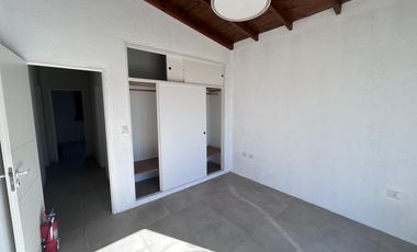 Alquiler-  Casa en Lomas de San Francisco -  Open Door