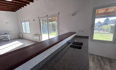 Alquiler-  Casa en Lomas de San Francisco -  Open Door