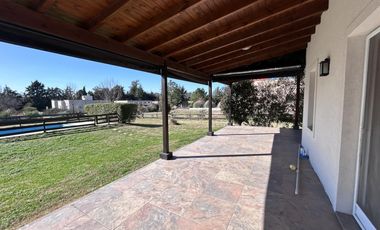 Alquiler-  Casa en Lomas de San Francisco -  Open Door
