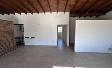 Alquiler-  Casa en Lomas de San Francisco -  Open Door