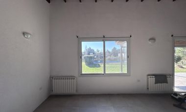 Alquiler-  Casa en Lomas de San Francisco -  Open Door