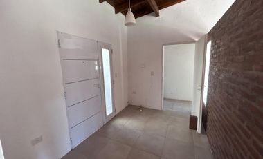 Alquiler-  Casa en Lomas de San Francisco -  Open Door