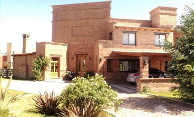 Casa - Campos del Virrey
