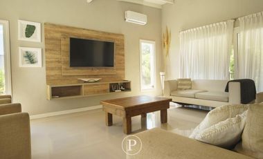 Casa en Costa Esmeralda