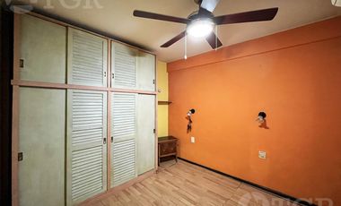 Departamento tipo PH. 3 ambientes-Patio-Lavadero.
