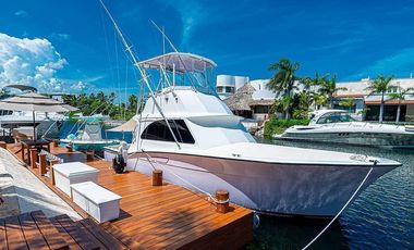 Casa en Venta Puerto Cancún Frente a Canal y con muelle