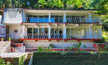 Local en renta en plaza Buena Vista campestre zona Briones Coatepec  Ver.
