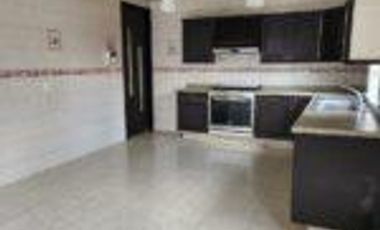 RENTA DE CASA EN RESIDENCIAL IBIZA EN LA PROVIDENCIA METEPEC