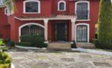 RENTA DE CASA EN RESIDENCIAL IBIZA EN LA PROVIDENCIA METEPEC