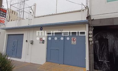 Casa con uso de suelo en Venta en Hacienda de Echegaray.