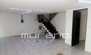 Casa con uso de suelo en Venta en Hacienda de Echegaray.