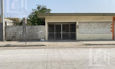 RENTA DE CASA AMUEBLADA DE 4 RECAMARAS Y AMPLIO PATIO EN COL. ALEJANDRO BRIONES, ALTAMIRA