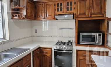 CASA AMUEBLADA EN RENTA DE UN PISO $15,500