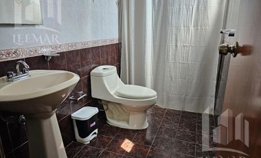 CASA AMUEBLADA EN RENTA DE UN PISO $15,500