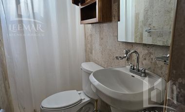 CASA AMUEBLADA EN RENTA DE UN PISO $15,500