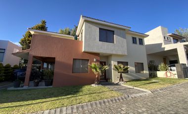 Casa en Venta o Renta en Rincon de Encinos