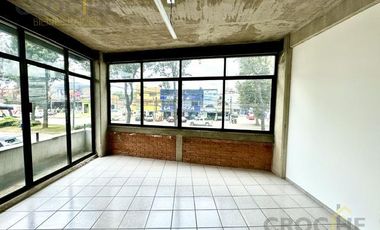 Oficina en renta planta alta esquina Lázaro Cárdenas Xalapa