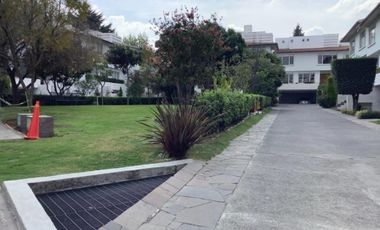 Casa en Venta o Renta con DOBLE Seguridad en Lomas de las Palmas