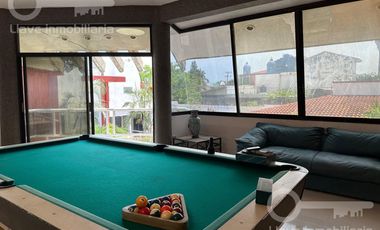 Casa amueblada en Venta y Renta en Av. López Mateo, Col. Petrolera, en Coatzacoalcos, Veracruz.