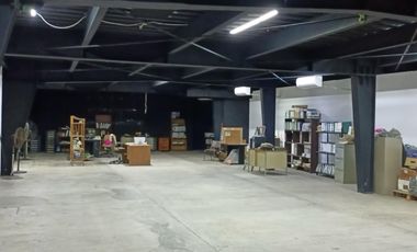 Bodega Comercial en Renta,  Av. M de Quevedo, Col. Guadalupe Victoria, Coatzacoalcos, Ver.
