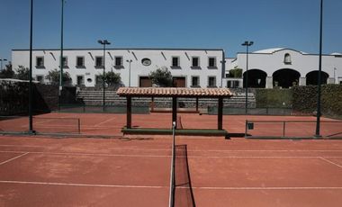 RENTA DE CASA EN FRACCIONAMIENTO CLUB DE GOLF LOS ENCINOS EN LERMA
