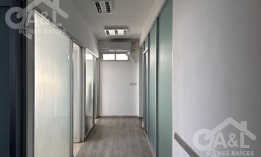 Oficina en Renta en Segundo Piso  Cumbres de las Ánimas