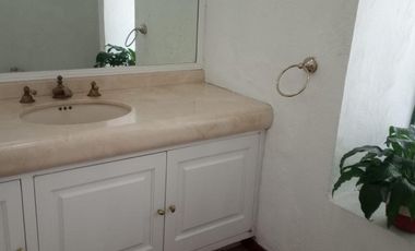 Casa en Renta en Jardines de la Montaña