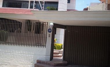 Casa en Renta en Jardines de la Montaña