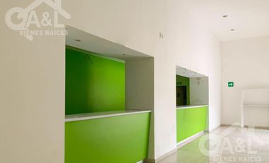 Local en Renta Ubicado en Plaza Avenida 20 de Noviembre