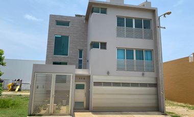Casa en venta, Fracc. Paraíso Campestre