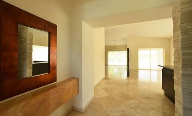 Boca del Río, CASA de Lujo y Terreno en VENTA junto al Río.