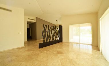 Boca del Río, CASA de Lujo y Terreno en VENTA junto al Río.