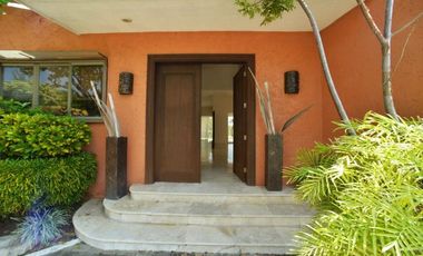Boca del Río, CASA de Lujo y Terreno en VENTA junto al Río.