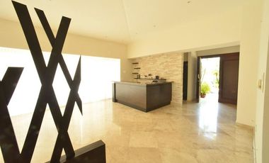 Boca del Río, CASA de Lujo y Terreno en VENTA junto al Río.