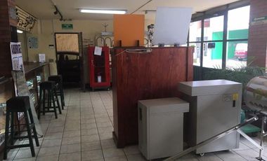 VENTA DE EDIFICIO, MUY COMERCIAL, CÉNTRICO