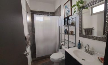 CASA EN FRACCIONAMIENTO VERGELES DE OAXTEPEC