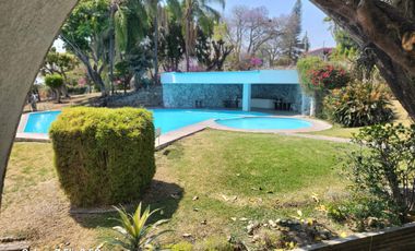 CASA EN FRACCIONAMIENTO VERGELES DE OAXTEPEC