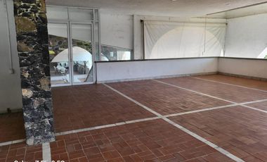 CASA EN FRACCIONAMIENTO VERGELES DE OAXTEPEC