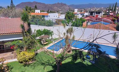 CASA EN FRACCIONAMIENTO VERGELES DE OAXTEPEC