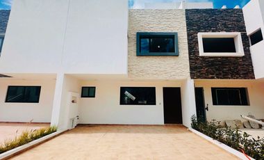Casa Nueva en Venta  fraccionamiento parque Real Cuautlancingo Puebla