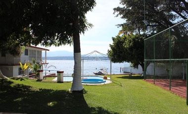 CASA CON CANCHA DE TENIS EN VENTA TEQUES