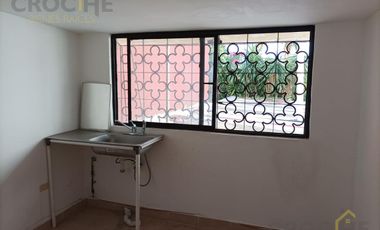 Local comercial en av. Américas colonia José Cardel