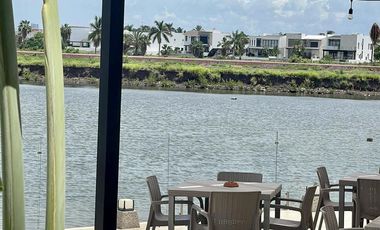BAY VIEW