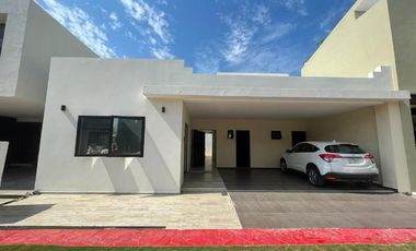 Casa en venta en bosques de bambu en Playa del Carmen (1370)